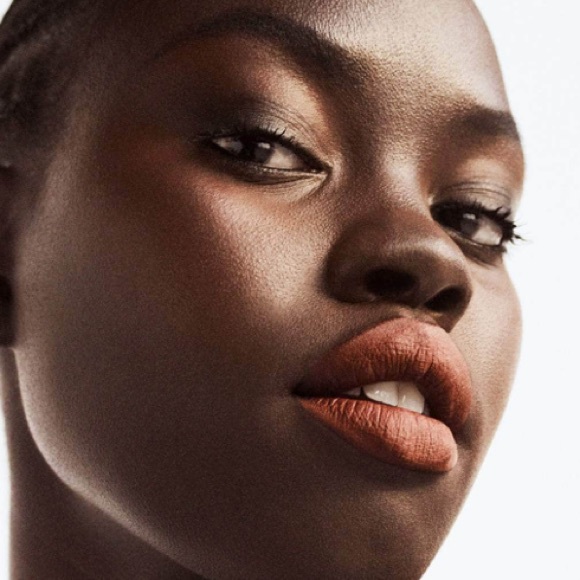 Fenty Velvet Liquid Lipstick Pow’r Thirsty 08 (full size) - Picture 7 of 10